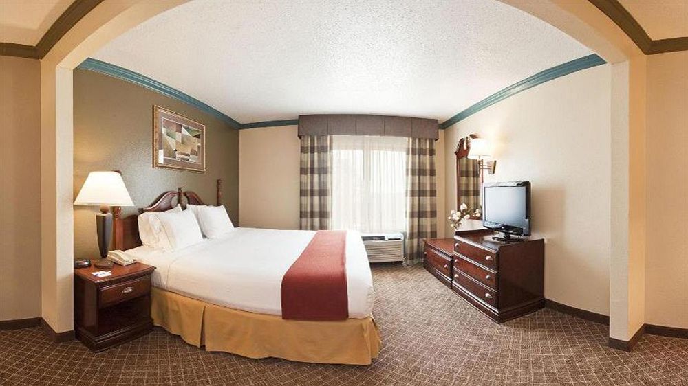 Holiday Inn Express & Suites Austin North Central By Ihg Exterior foto